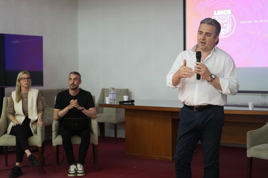 Cococcioni encabezó la presentación del sistema Lince ante representantes del ámbito judicial de Santa Fe.