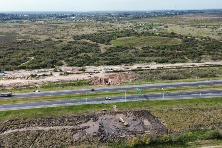Acueducto Biprovincial: entra en su etapa final una fase clave del cruce bajo la Autopista Rosario-Santa Fe