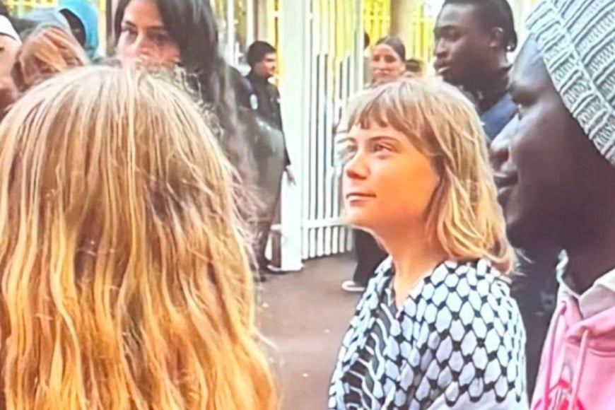 Thunberg se reunió con una veintena de abogados para organizar una ‘cadena de togas’ en apoyo de los estudiantes.