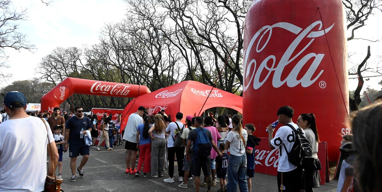Coca-Cola Andina se sumó a los Juegos Suramericanos Santa Fe 2026 con experiencias, hidratación y una propuesta integral