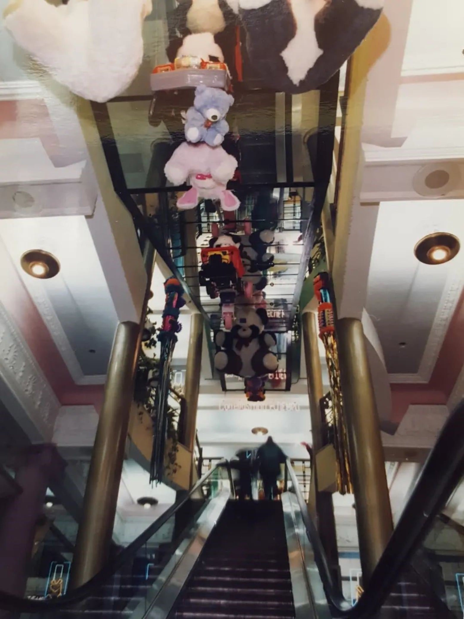 La escalera activa.