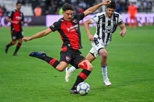 Newell's necesitará de los goles de sus delanteros en las cuatro fechas que quedan para la definición