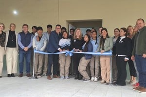 San Justo: habilitaron nuevas aulas en dos escuelas y recorrieron otros establecimientos