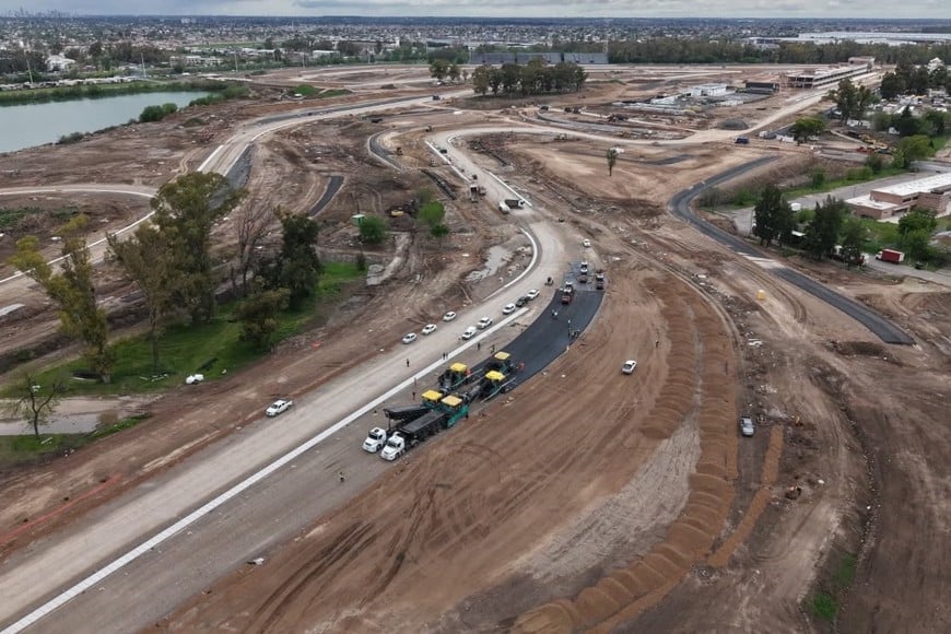 Avanzan las pruebas de pavimentación en el autódromo porteño.