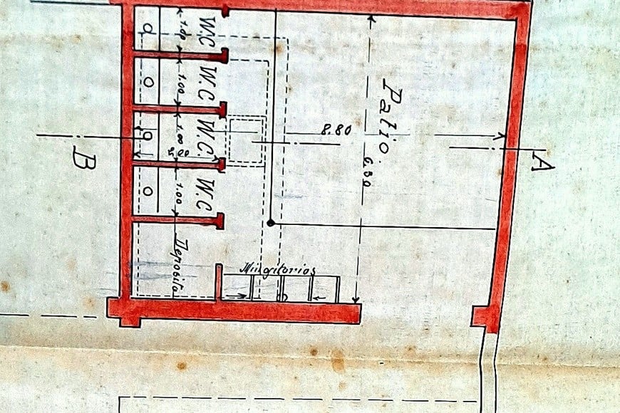 Plano ampliación de 1896. Vista superior del sector del baño.