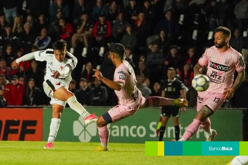 GALERIA BICA - Colón vs. Almirante Brown