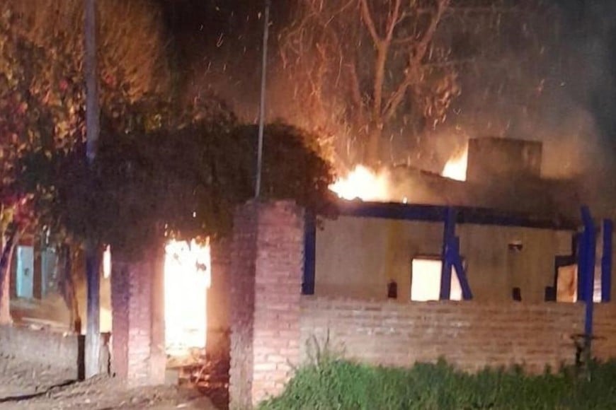 La casa de Edgar y su familia fue incendiada cuando él estaba en prisión. Foto: Archivo