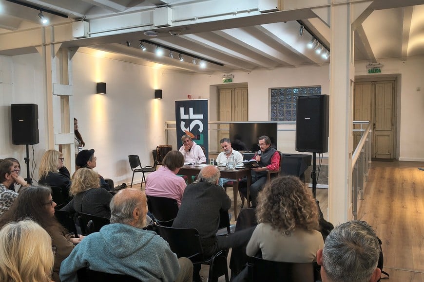 Lecturas y conversatorios a sala llena. Tanto en Casa de la Cultura (foto) como en el Centro Español, la III Edición del Festival de Literatura de Santa Fe contó con mucho público.