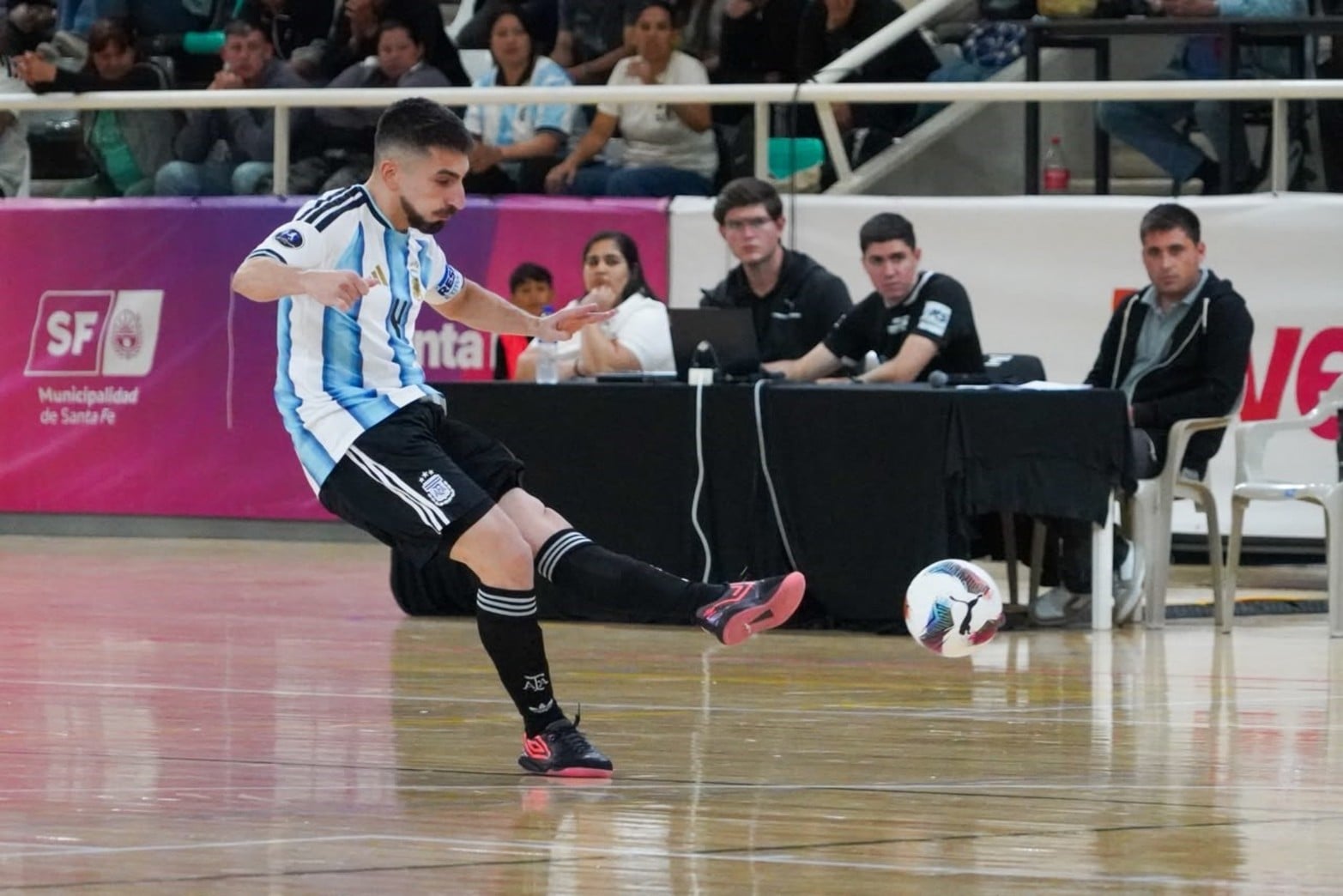 Futsal en Santa Fe: las mejores imágenes de la jornada