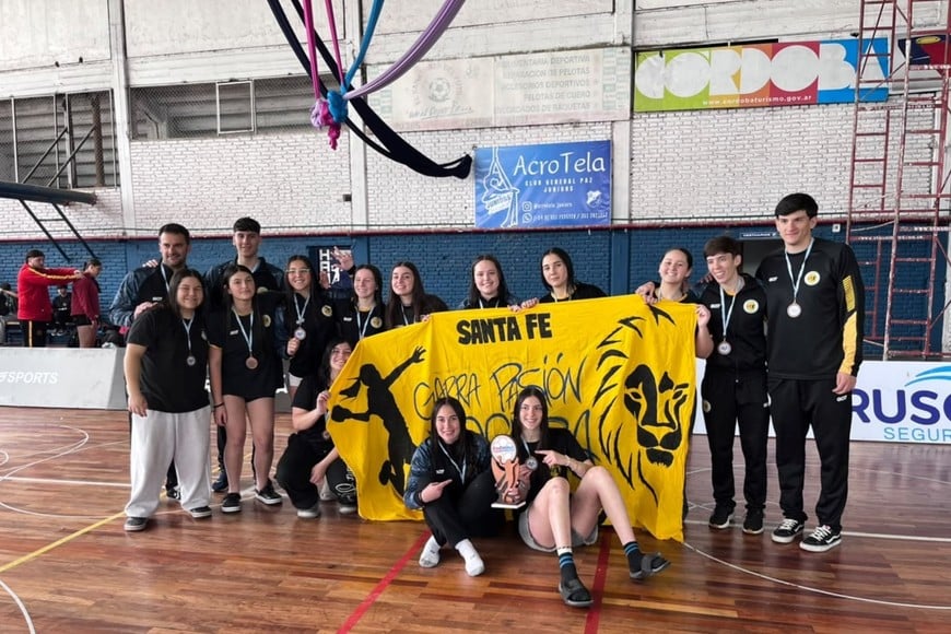 I.L. Peretz representó a Santa Fe en ambas ramas del Nacional de Clubes Cadetes en Córdoba.