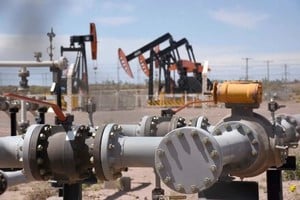 Un notable aporte de los hidrocarburos impulsaron un resultado comercial histórico, sosteniendo una racha favorable de 34 meses.