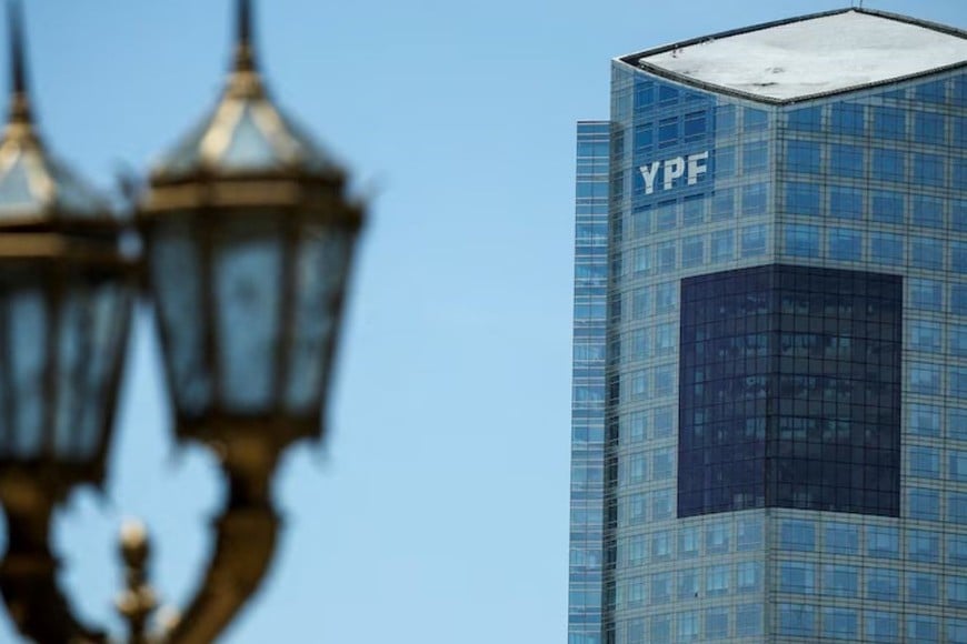 YPF fue expropiada en 2012 Créditos: REUTERS/Agustin Marcarian