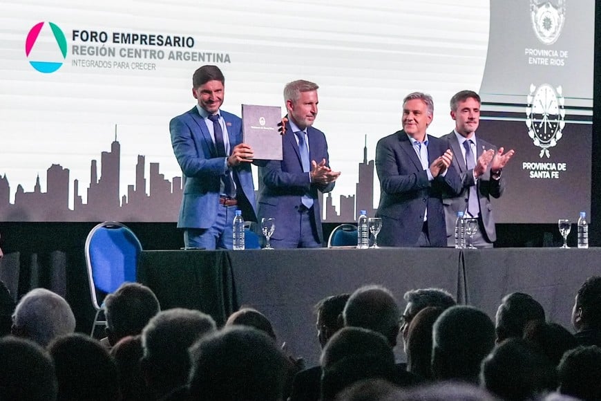 Las autoridades provinciales debatieron sobre producción, infraestructura, innovación y generación de empleo.