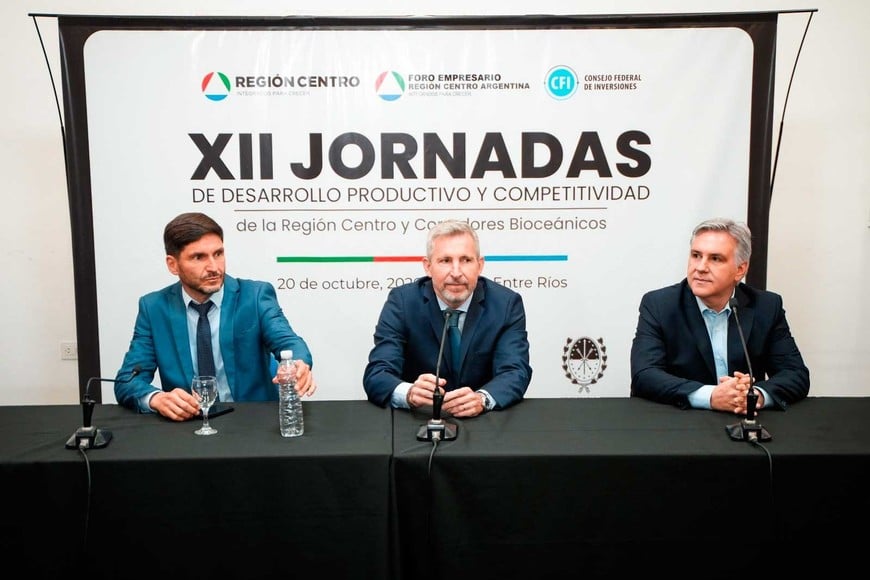 Los mandatarios se reunieron en Paraná este martes 20 de octubre.