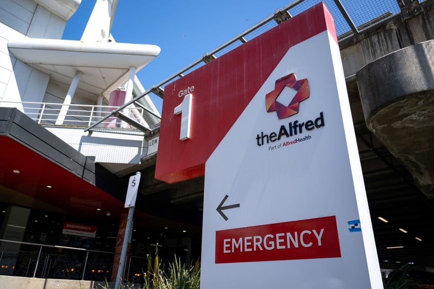 Alfred Hospital where independent Australian lawmaker Helen Haines underwent surgery to have both legs amputated after ?being rammed by a car outside her electoral office on Monday, in Melbourne, Australia, October 21, 2026. AAP/Jay Kogler via REUTERS ATTENTION EDITORS - THIS IMAGE WAS PROVIDED BY A THIRD PARTY. NO RESALES. NO ARCHIVE. AUSTRALIA OUT. NEW ZEALAND OUT. NO COMMERCIAL OR EDITORIAL SALES IN NEW ZEALAND. NO COMMERCIAL OR EDITORIAL SALES IN AUSTRALIA.