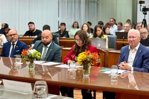 Delegaciones de Alemania, España e Italia recorrieron obras deportivas e instituciones locales en el marco de una agenda para afianzar los lazos comunitarios.