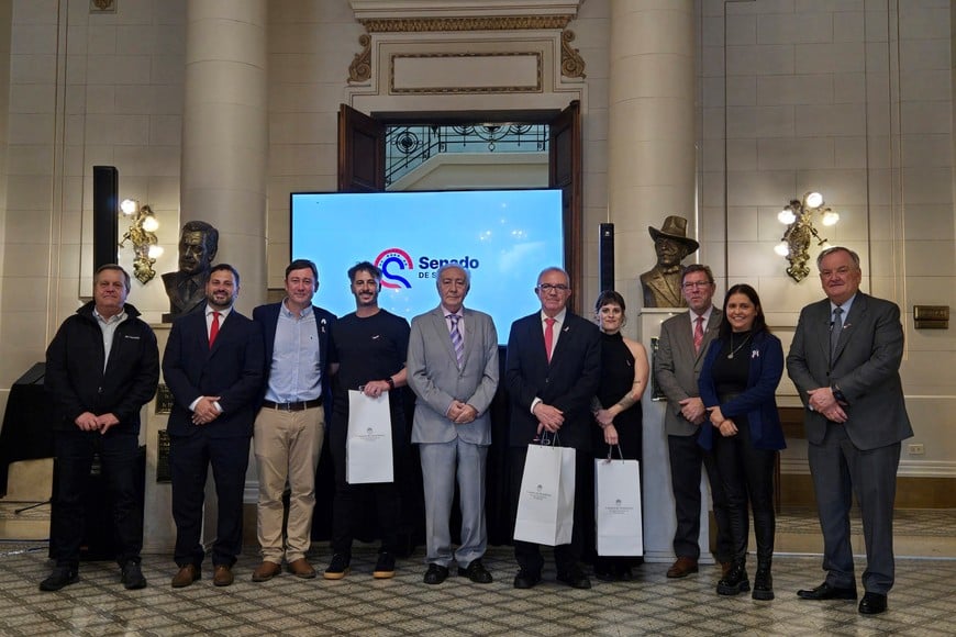 Muestra de fotografías sobre la Reforma Constitucional de la Provincia de Santa Fe. Foto: Gentileza Senado de Santa Fe.