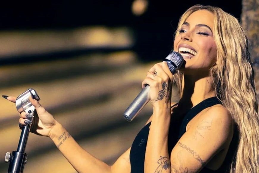 Stoessel destacó el vínculo que mantiene con sus fanáticos y el apoyo que recibió