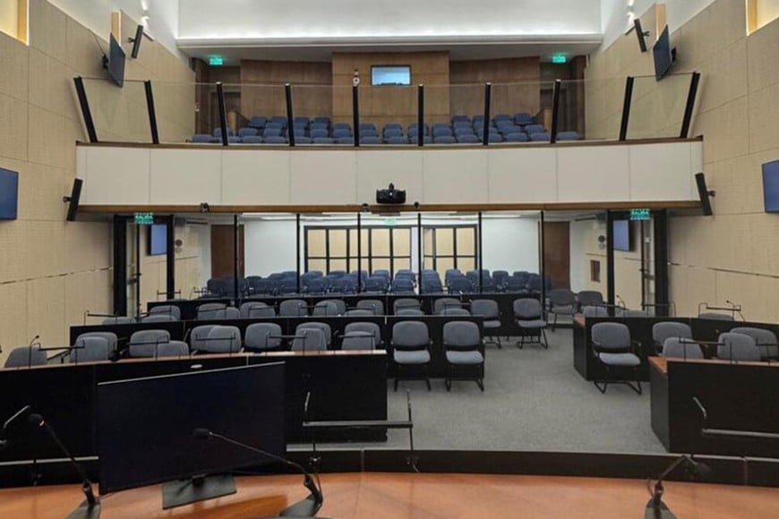El Tribunal Oral Federal N°5 comenzó este viernes la lectura de las acusaciones en la Sala AMIA de Comodoro Py.