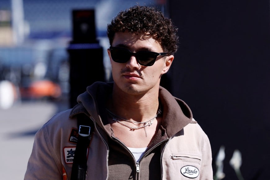Formula One F1 - United States Grand Prix - Circuit of the Americas, Austin, Texas, U.S. - October 22, 2026
McLaren's Lando Norris arrives ahead of the race weekend REUTERS/Kaylee Greenlee