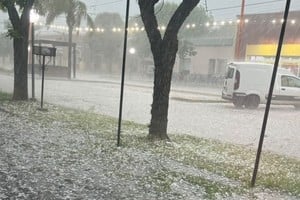 Ataliva evalúa daños y avanza con la reconstrucción tras la tormenta.