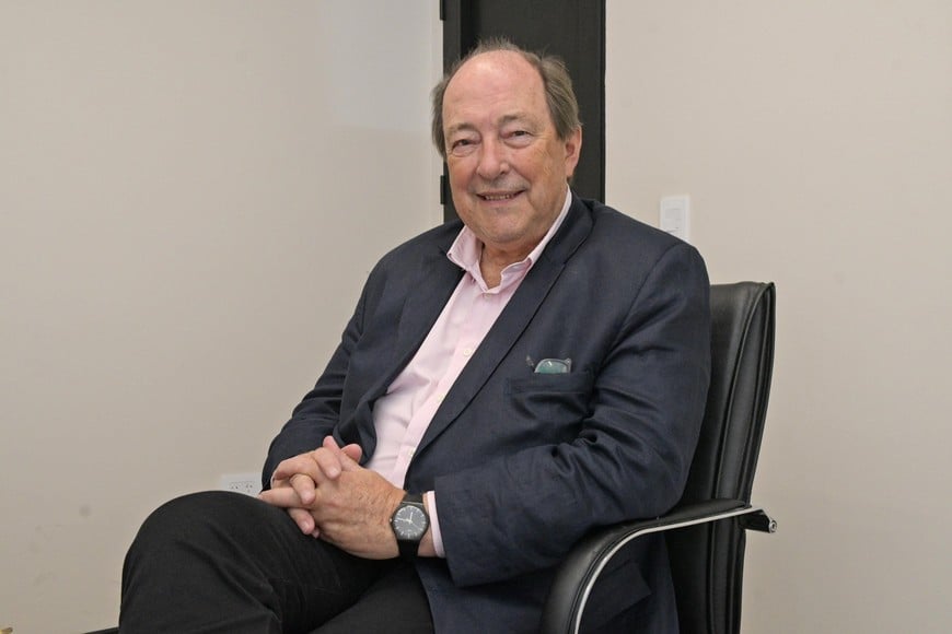 "El armado nacional no puede quedar solamente en manos de los gobernadores" entiende Ernesto Sanz. Foto: Manuel Fabatia