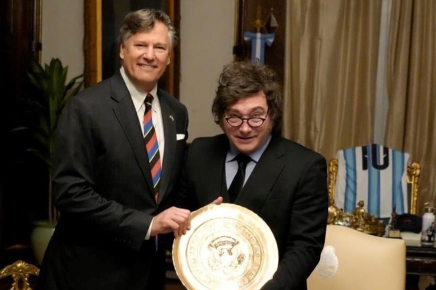 Javier Milei recibió a Christopher Landau este viernes en la Casa Rosada.