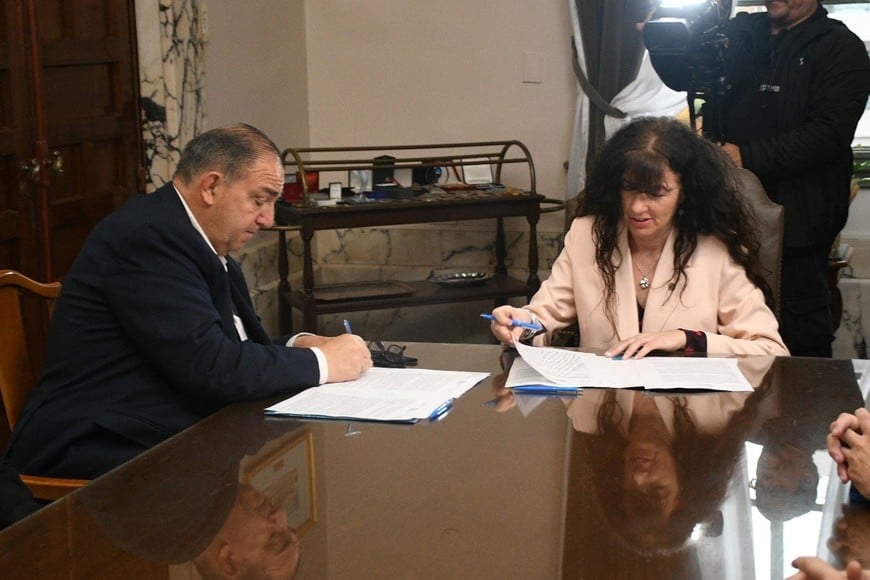 Firma convenio UNL y Muni.