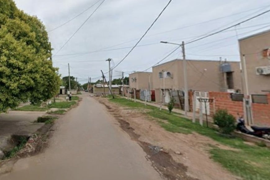 La Policía encontró al joven herido en un pasillo de Espinosa al 5100.