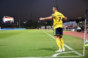 El gol de Cristiano Ronaldo que desató un debate y lo dejó a 18 de los 1.000