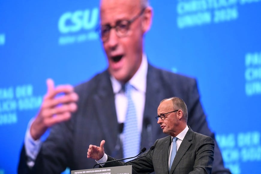 German Chancellor and leader of the Christian Democratic Union (CDU) Friedrich Merz speaks at the CSU party convention in Munich, Germany, October 24, 2026. REUTERS/Fariha Farooqui