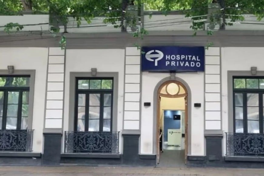 Suspendieron las operaciones tras dos muertes en el hospital privado.