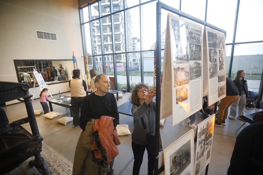 El Litoral fue parte de la Noche de los Museos con historia y presente. Foto: Matias Pintos
