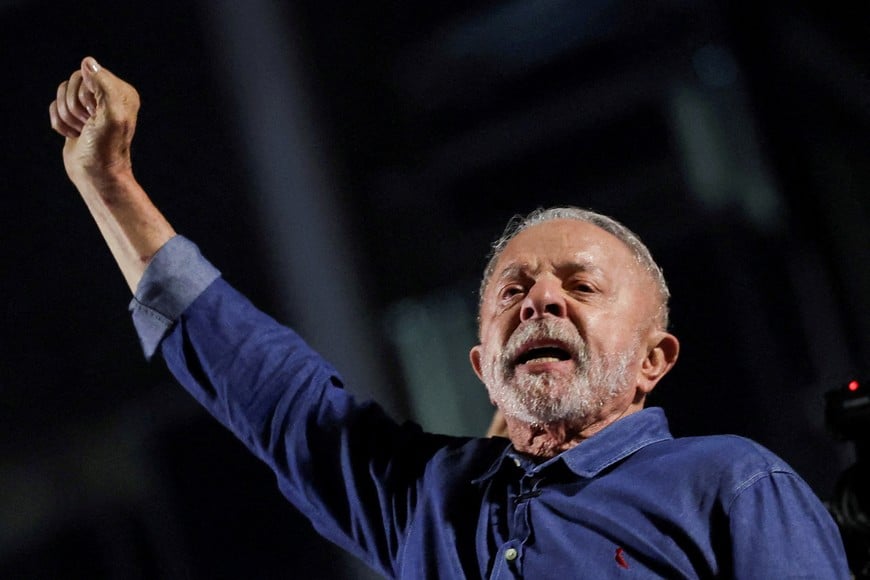 Brazil's President Luiz Inacio Lula da Silva, the Workers' Party (PT) candidate for re-election, gestures as he addresses supporters after his victory in the presidential runoff election, at Paulista Avenue, in Sao Paulo, Brazil, October 26, 2026. REUTERS/Amanda Perobelli