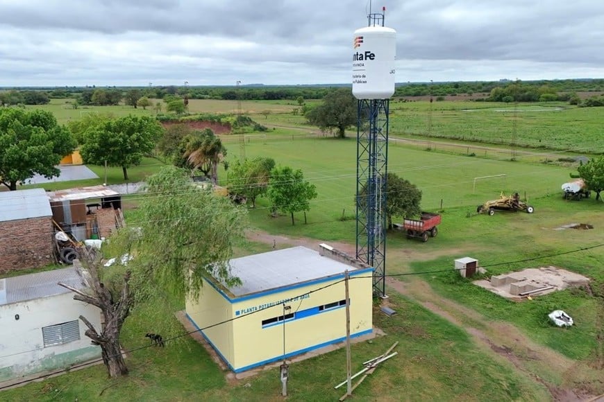 Finaliza la obra de agua potable que beneficiará a 30 familias de Jacinto L. Arauz