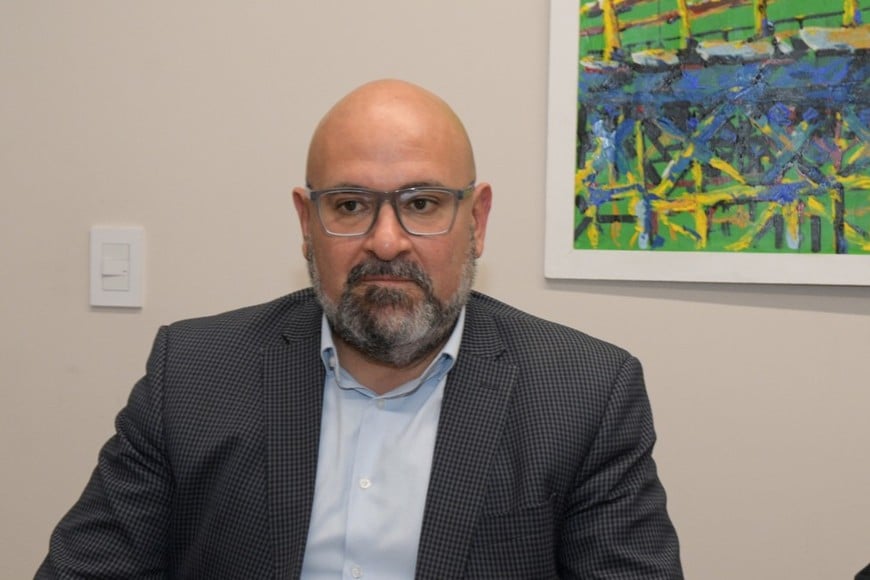 La mesa de la Convención es presidida por Carlos Suárez. Crédito: Manuel Fabatía