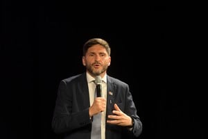 "Lo que necesita hoy la República Argentina es que se pueda generar empleo, se pueda generar crecimiento económico y Brasil claramente es un socio estratégico de nuestro país”, dijo Pullaro. Créditos: Manuel Fabatia
