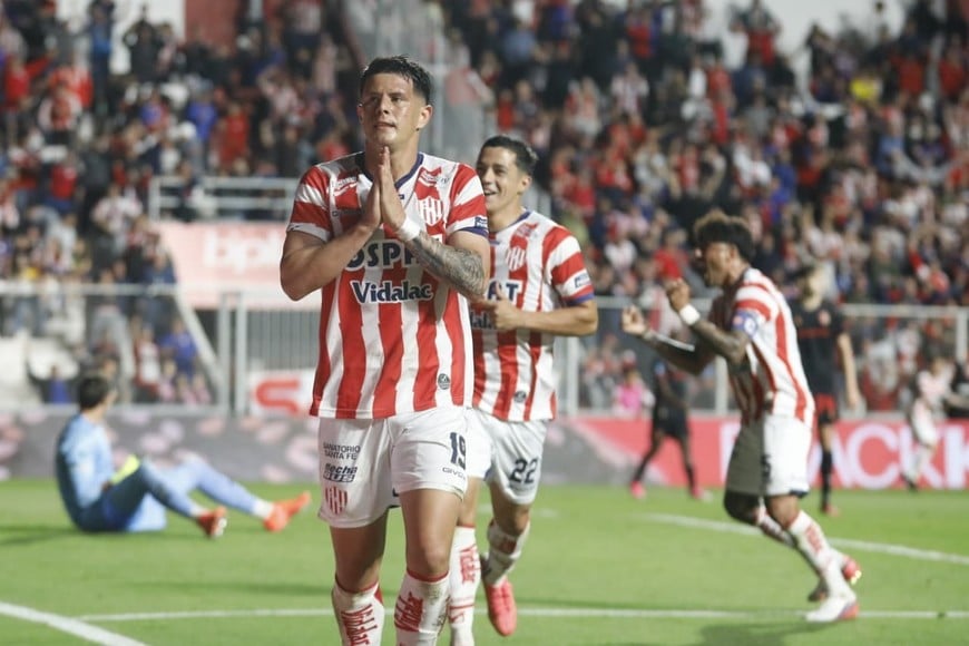 Unión vs Estudiantes LP. Foto: Matías Pintos
