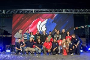 Daniel Sotelo obtuvo el primer premio del jurado, José Barrera recibió el segundo reconocimiento, mientras que Elia Bisaro fue elegida por el público y los niños.
