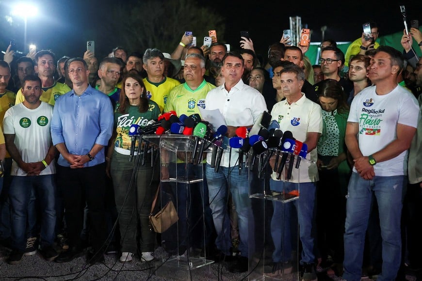 Brazilian presidential candidate Flavio Bolsonaro of the Liberal Party (PL) speaks after losing the presidential runoff election, in Brasilia, Brazil October 25, 2026. REUTERS/Agustin Marcarian