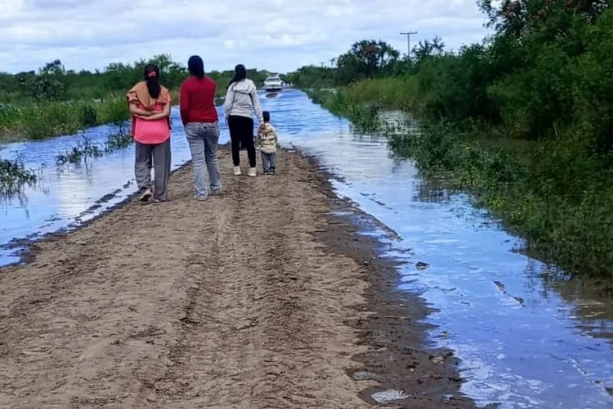 La crecida del Paraná avanza sobre el norte santafesino