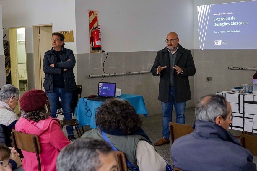 El gerente de Proyectos Estratégicos, Carlos Suárez, explicó las intervenciones a realizar. Gentileza