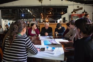 Santa Fe reunirá a especialistas y jóvenes para debatir sobre movilidad, residuos y espacio público.