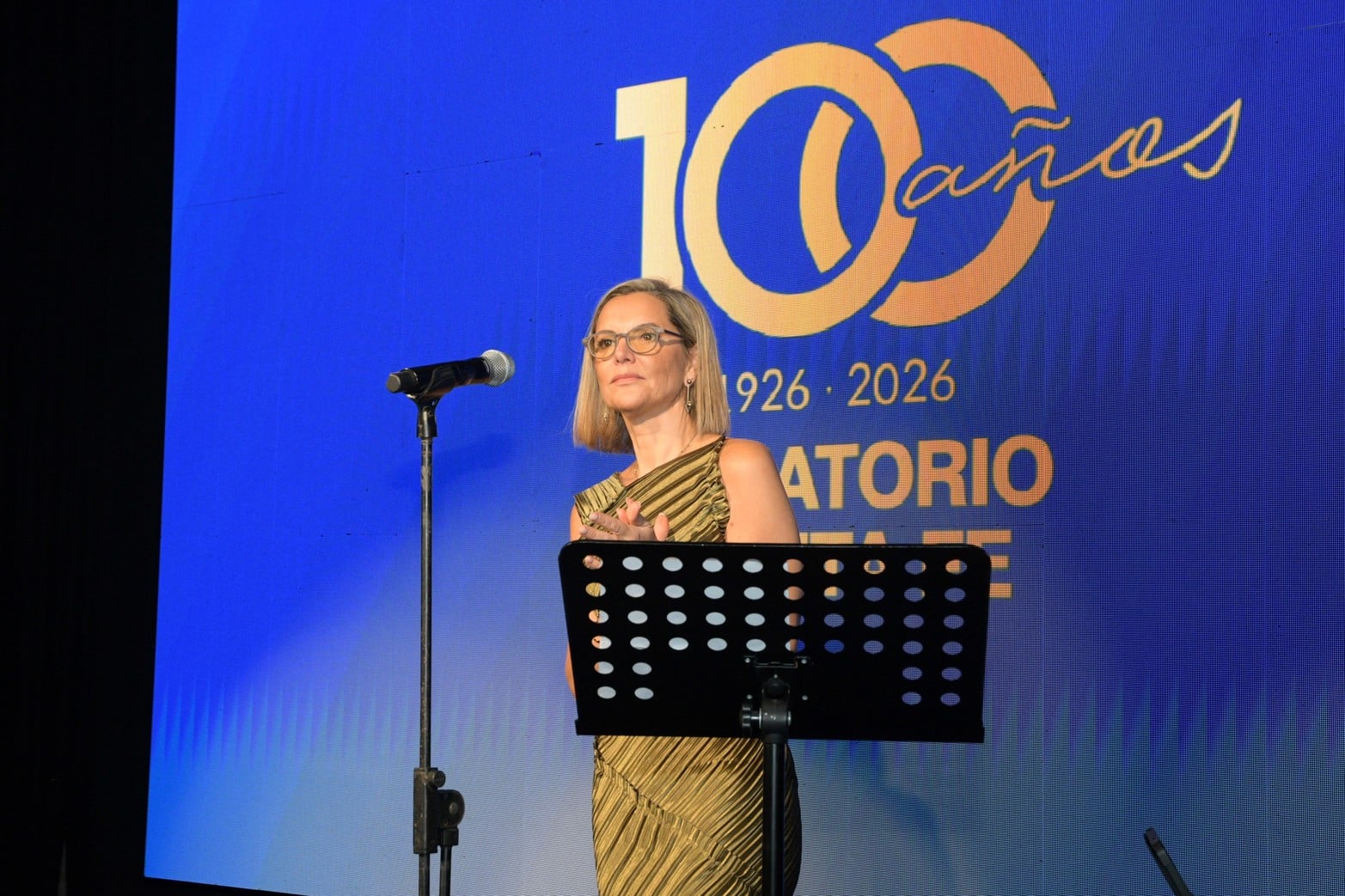 El Sanatorio Santa Fe celebró sus 100 años de historia con un encuentro en el Carmen Art Center, junto a autoridades y referentes de la región.