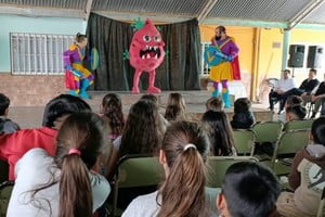 Vax Team promueve la prevención de enfermedades mediante la vacunación en las escuelas