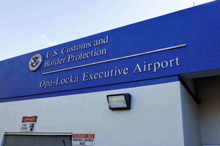 A US Customs and Border Protection facility at Opa-locka Executive Airport, following arrival of Brazilian Senator Flavio Bolsonaro, near Miami, Florida, U.S., October 28, 2026. REUTERS/Eva Marie Uzcategui