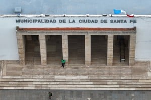 Postal aérea de la Municipalidad de Santa Fe, en Salta 2951. Fernando Nicola