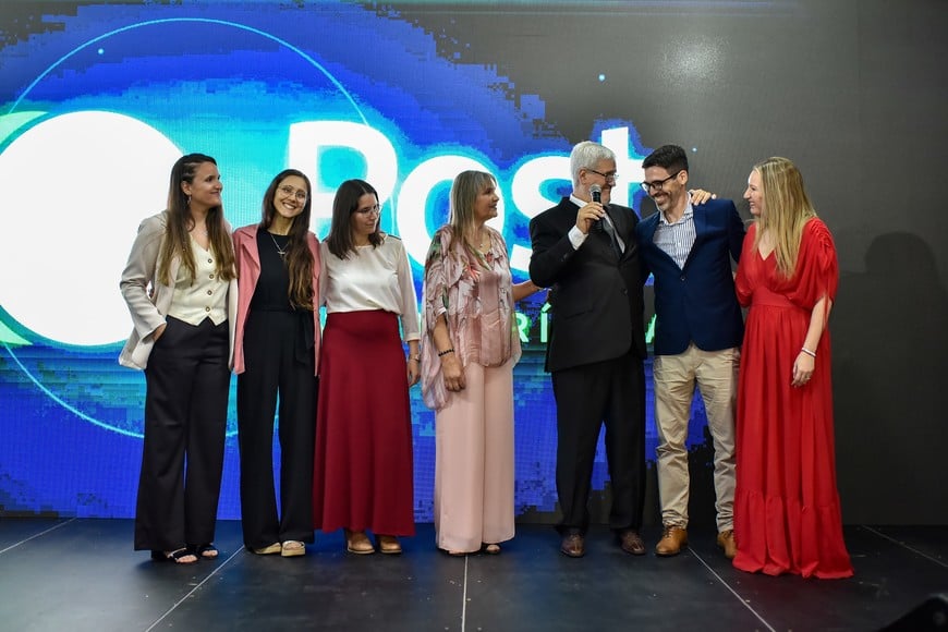 Daniel Piccoli y Martín Bournissent, Gerente General y Gerente Técnico de POST Ingeniería S.A. con sus respectivas familias.