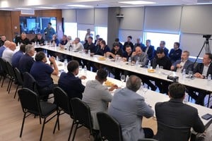 El vicepresidente de Unión Edgardo Zin en la reunión del Comité Ejecutivo de la AFA celebrada este jueves en Puerto Madero.