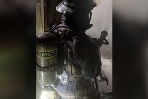 Bomberos santotomesinos extinguieron las llamas. Foto: El Litoral